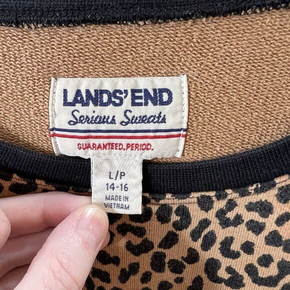 Lands End Womens Leopard Print Sweatshirt Size L Brown Black Multi Tone Classic - Picture 3 of 8